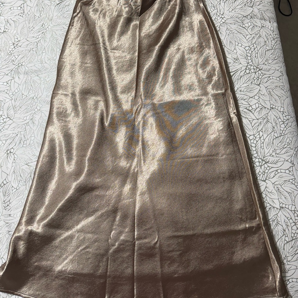 Chic Satin A-Line Skirt - Champagne